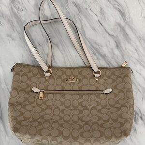 Coach Beige Signature Shoulder Bag